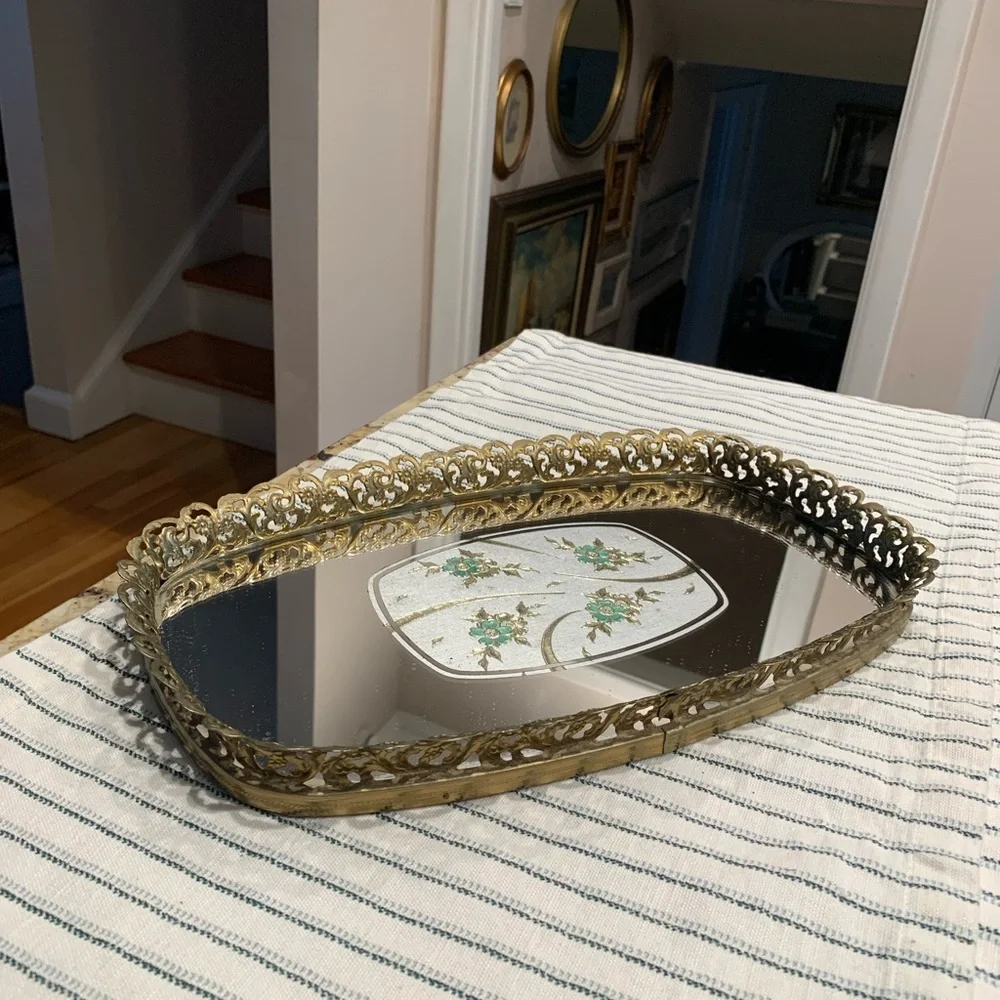 Vintage Vanity Tray Mirror with Center Floral Motif